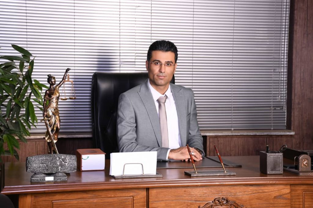 بهترین وکیل در مشهد - عباس شفیعی