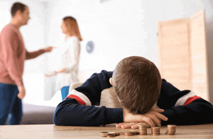 عباس شفیعی - بهترین وکیل در مشهد - محیا حق توس - نفقه فرزند