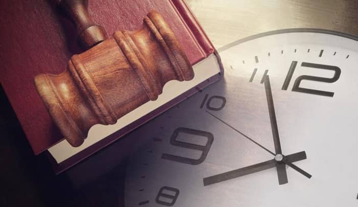 عباس شفیعی - بهترین وکیل در مشهد - محیا حق توس - مرور زمان تعقیب و رسیدگی چیست