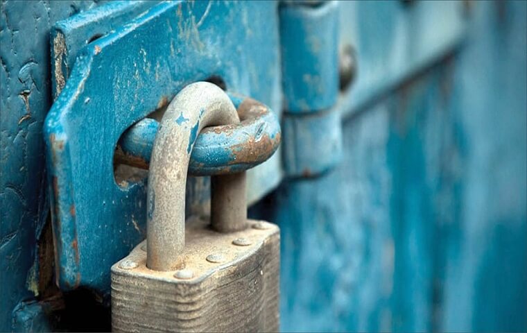 عباس شفیعی - بهترین وکیل در مشهد - محیا حق توس - دعوای توقیف و فروش سرقفلی چیست