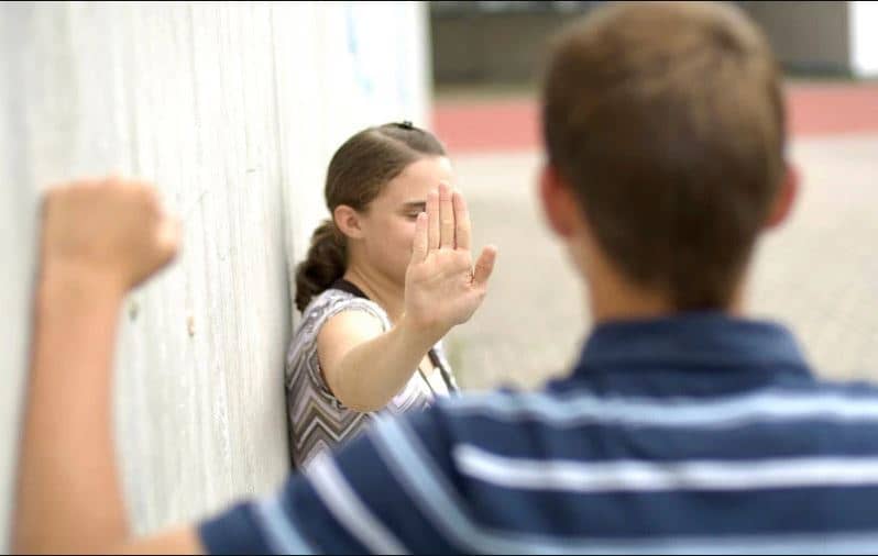 عباس شفیعی - بهترین وکیل در مشهد - محیا حق توشس - عدم تمکین و نشوز