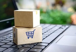 شرایط مرجوعی کالا در خرید اینترنتی: راهنمای کامل توسط عباس شفیعی، وکیل پایه یک دادگستری، برای بازگشت کالا و حقوق مصرفکنندگان