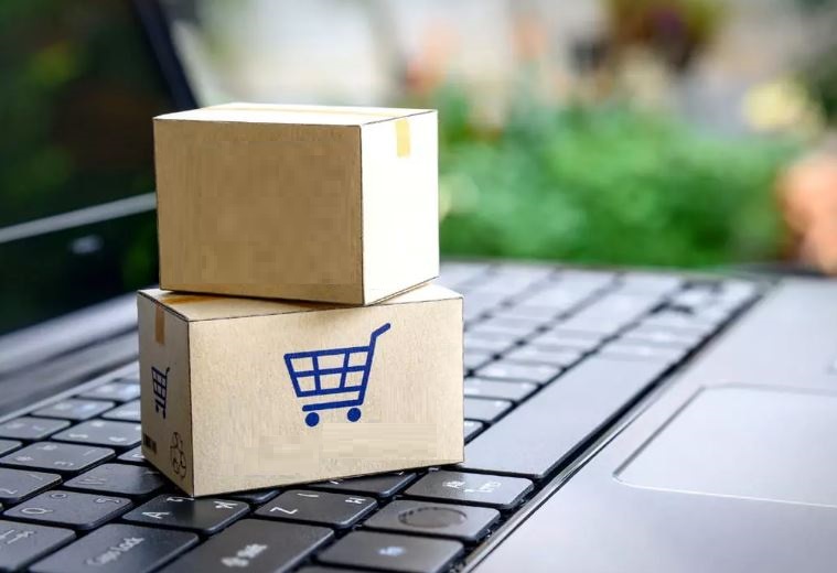 شرایط مرجوعی کالا در خرید اینترنتی: راهنمای کامل توسط عباس شفیعی، وکیل پایه یک دادگستری، برای بازگشت کالا و حقوق مصرفکنندگان