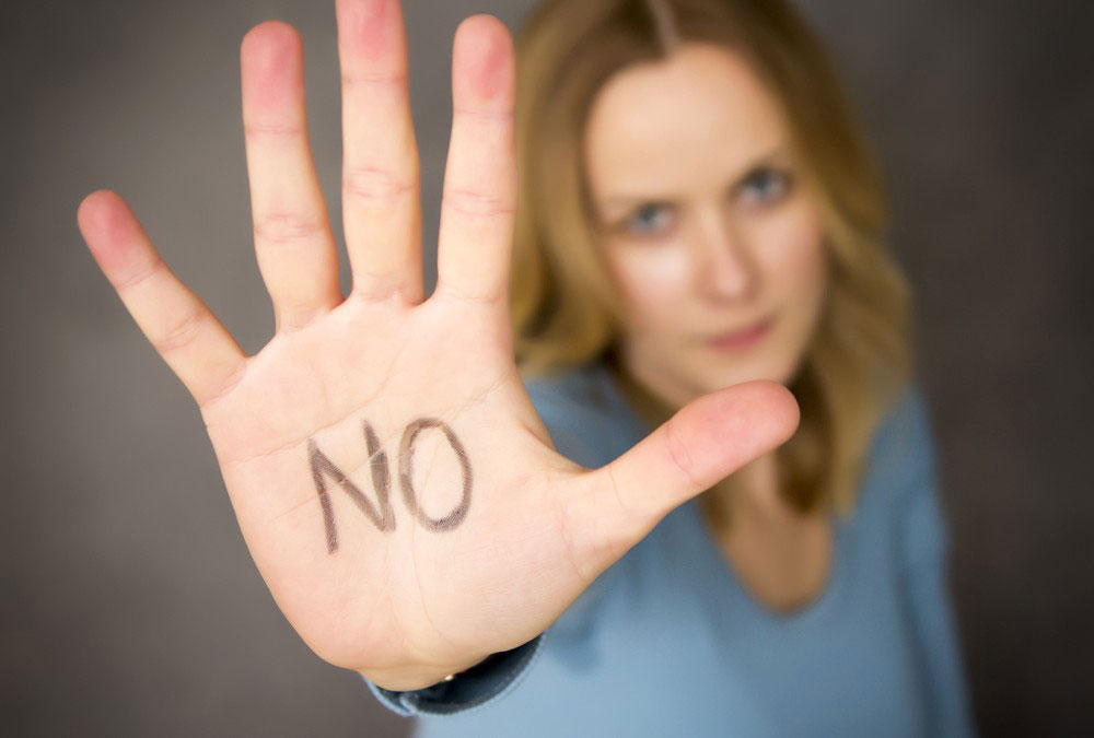 شرایط قانونی عدم تمکین زن و حقوق زوجه در برابر شوهر